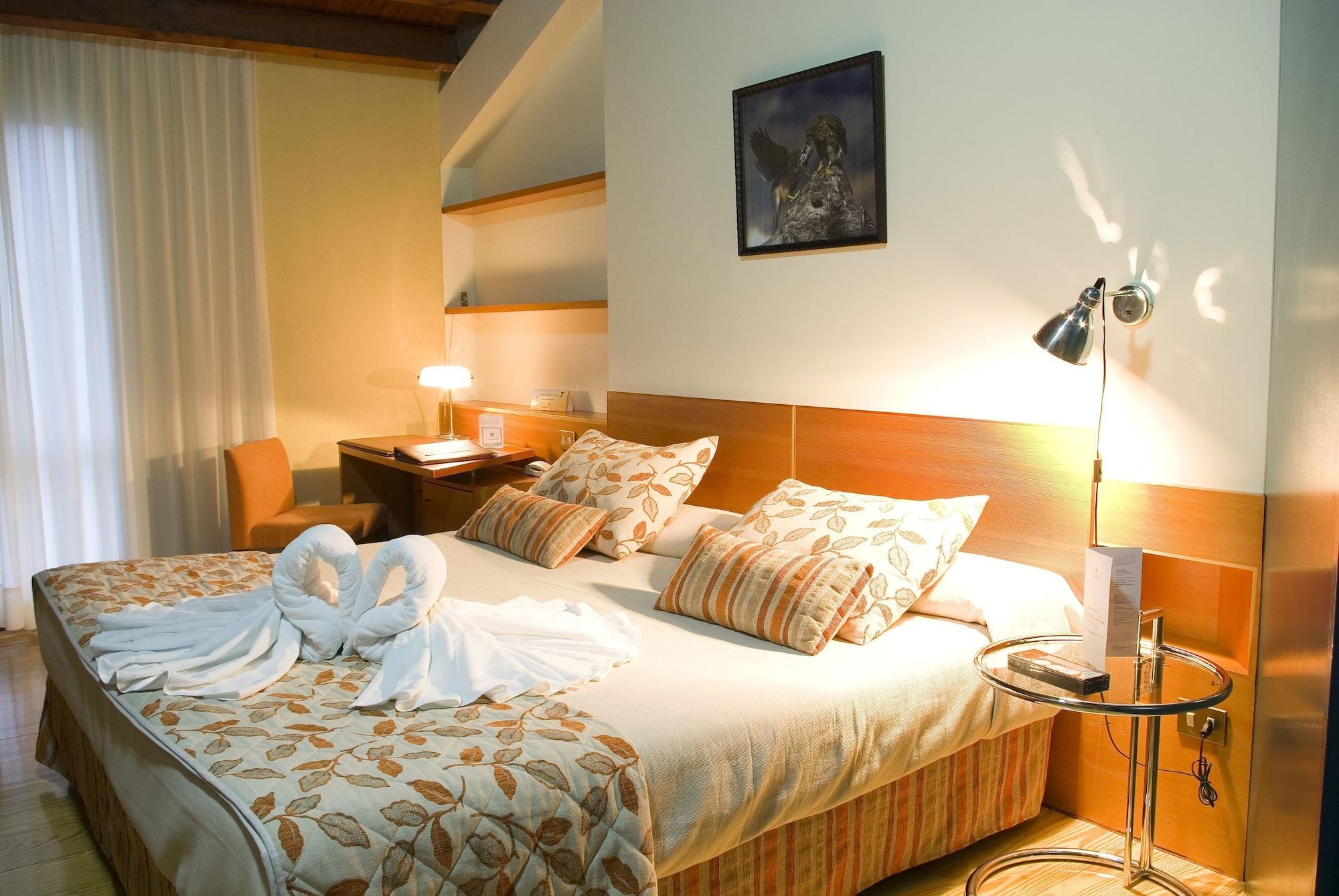 Hospederia Parque De Monfraguee Hotell Torrejón el Rubio Exteriör bild
